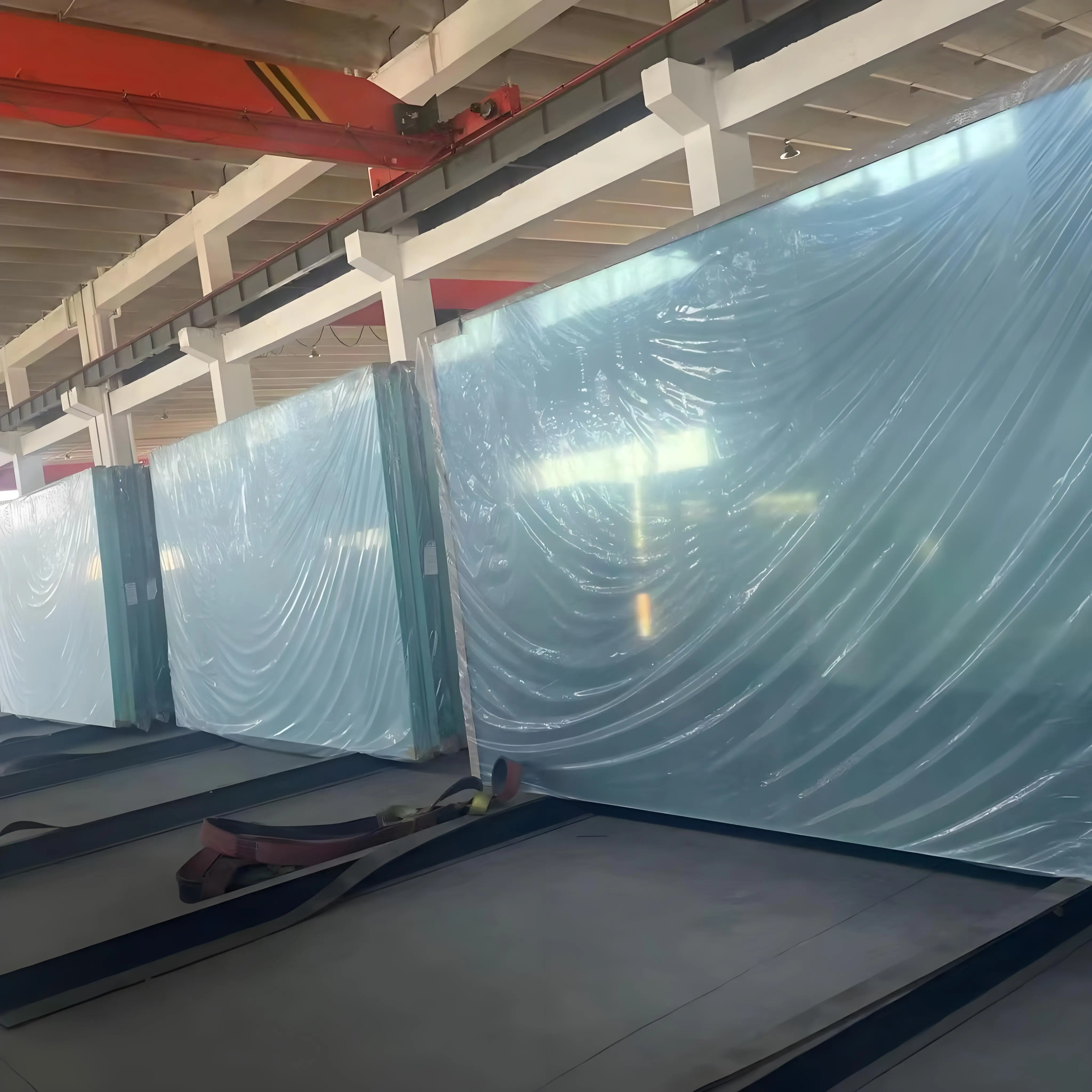 Ultra Clear Glass Features
