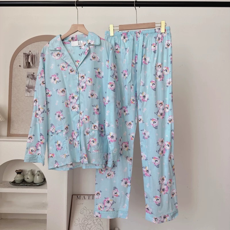 Wholesale Custom Casual Comfortable Women's Nightwear Set Print Long Sleeve PJs Women's Button-Down Pajama Set for Gifting