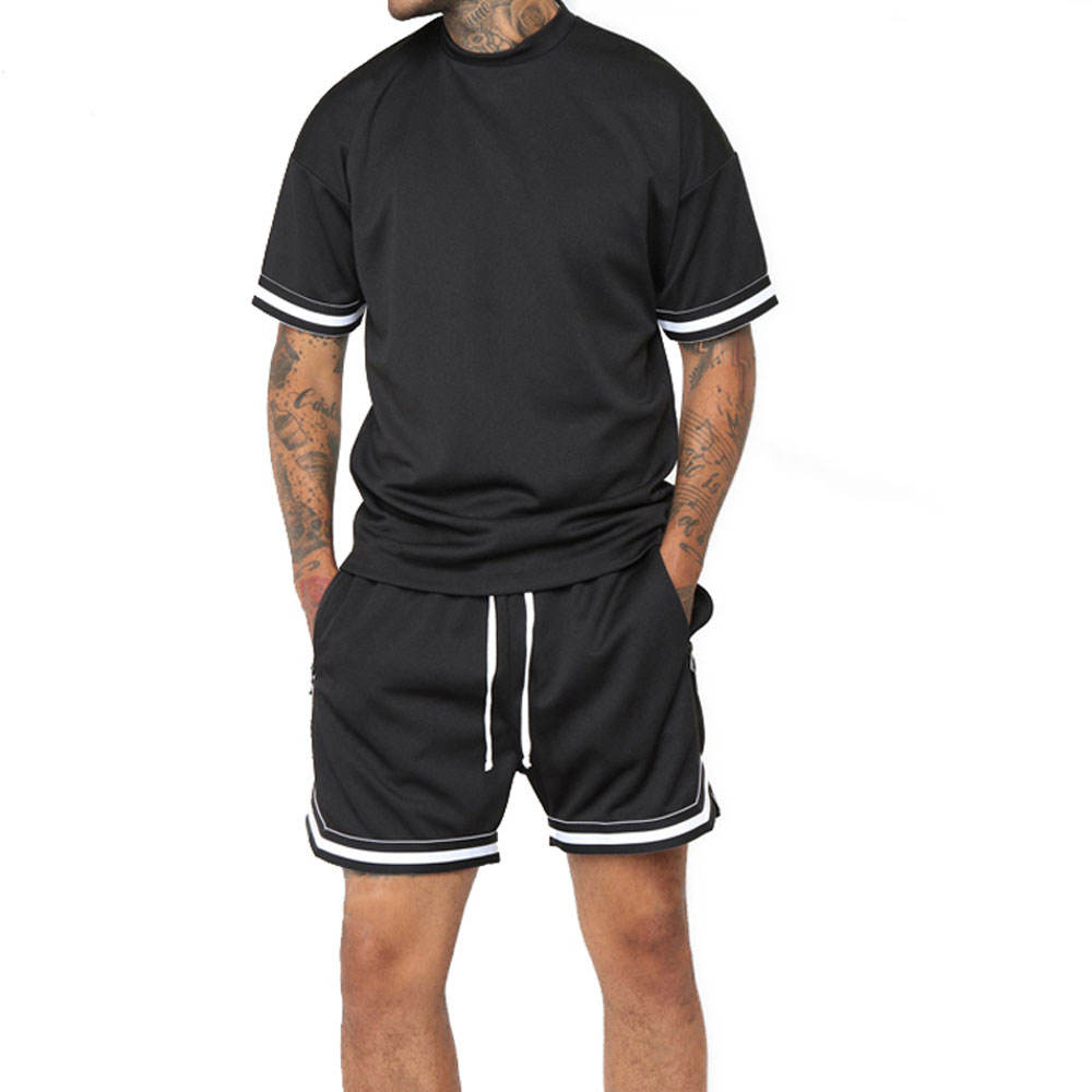 Men Summer Set Detail 1