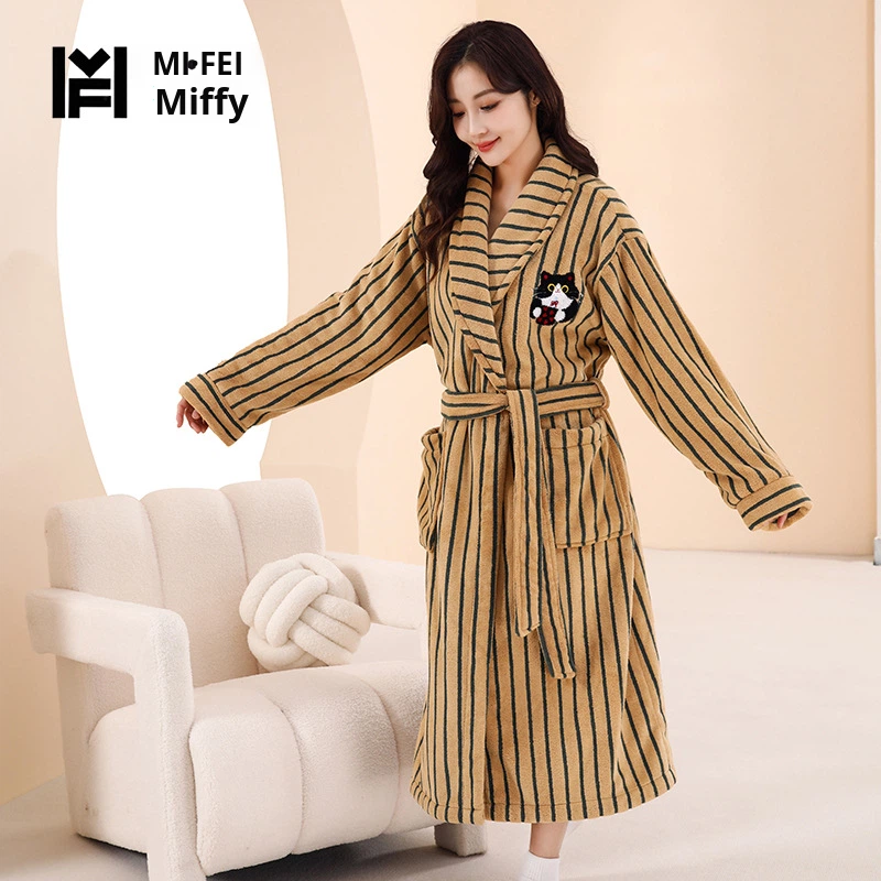Cross-Border Women's Fleece Nightgowns Vertical Stripes Coffee-Colored Cat Long Sleeve Autumn Winter Thickened Front Couple