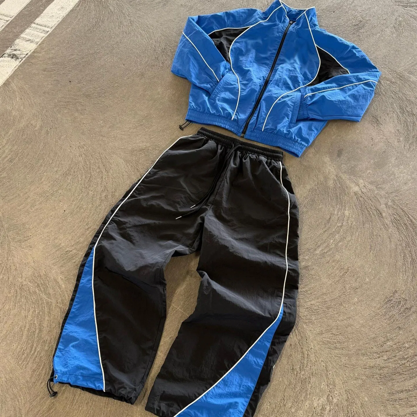 High Quality Sportswear Breathable Casual Sports Suit for Spring Knitted Weaved with Embroidered Style Outerwear Set