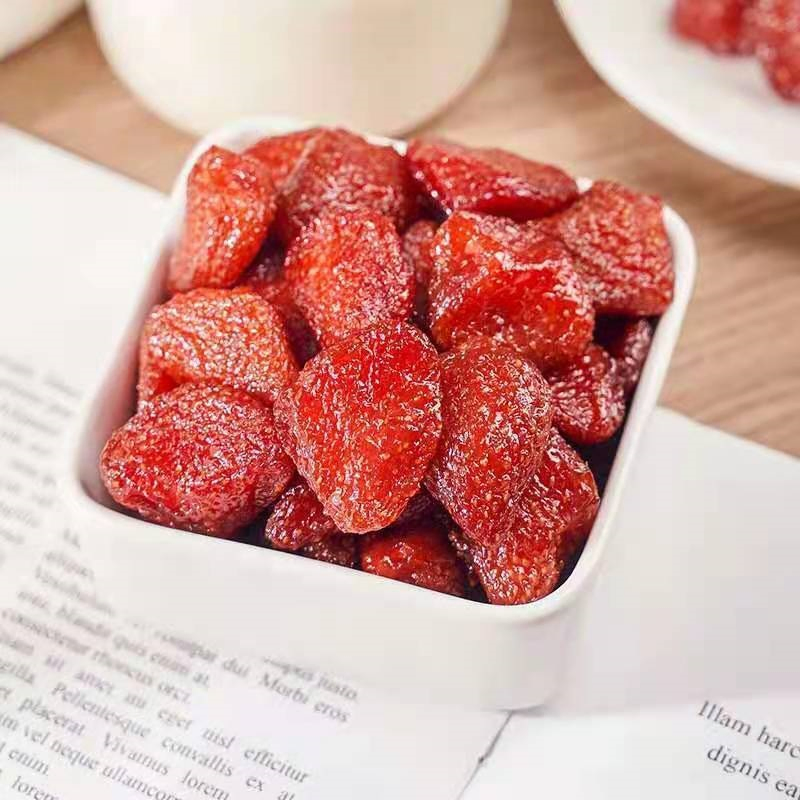 Organic Strawberries Hot Selling Low-Priced Sweet Fruit Preserved Packaged Bulk