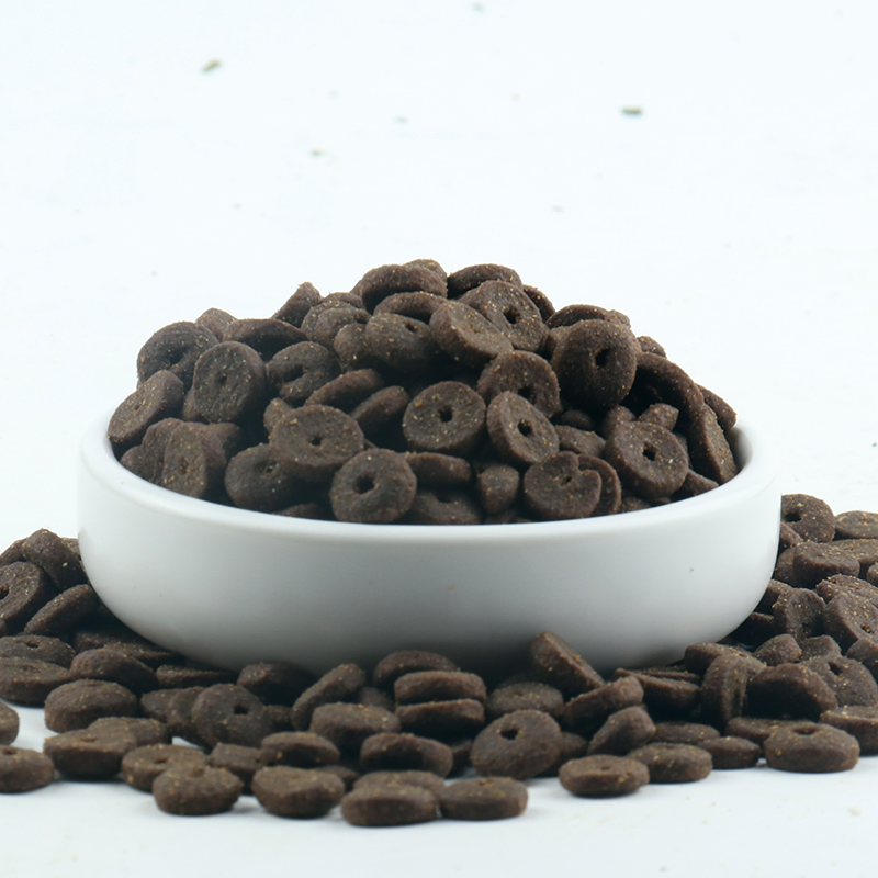 Economic Weight Management Dry Dog Food with Varied Textures