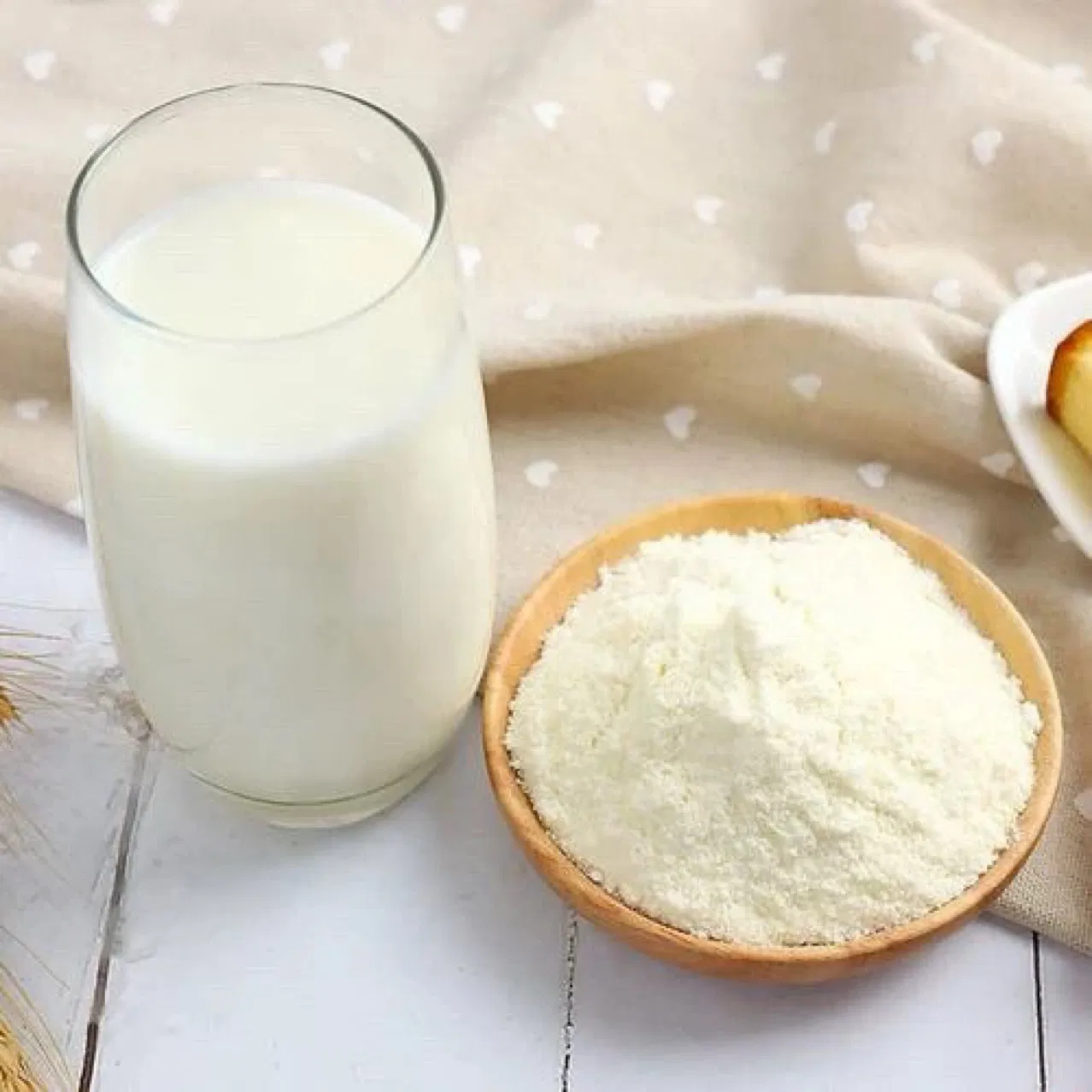 Premium Quality Spray Dried Instant Full Cream Goat Milk Powder, Creamy Taste