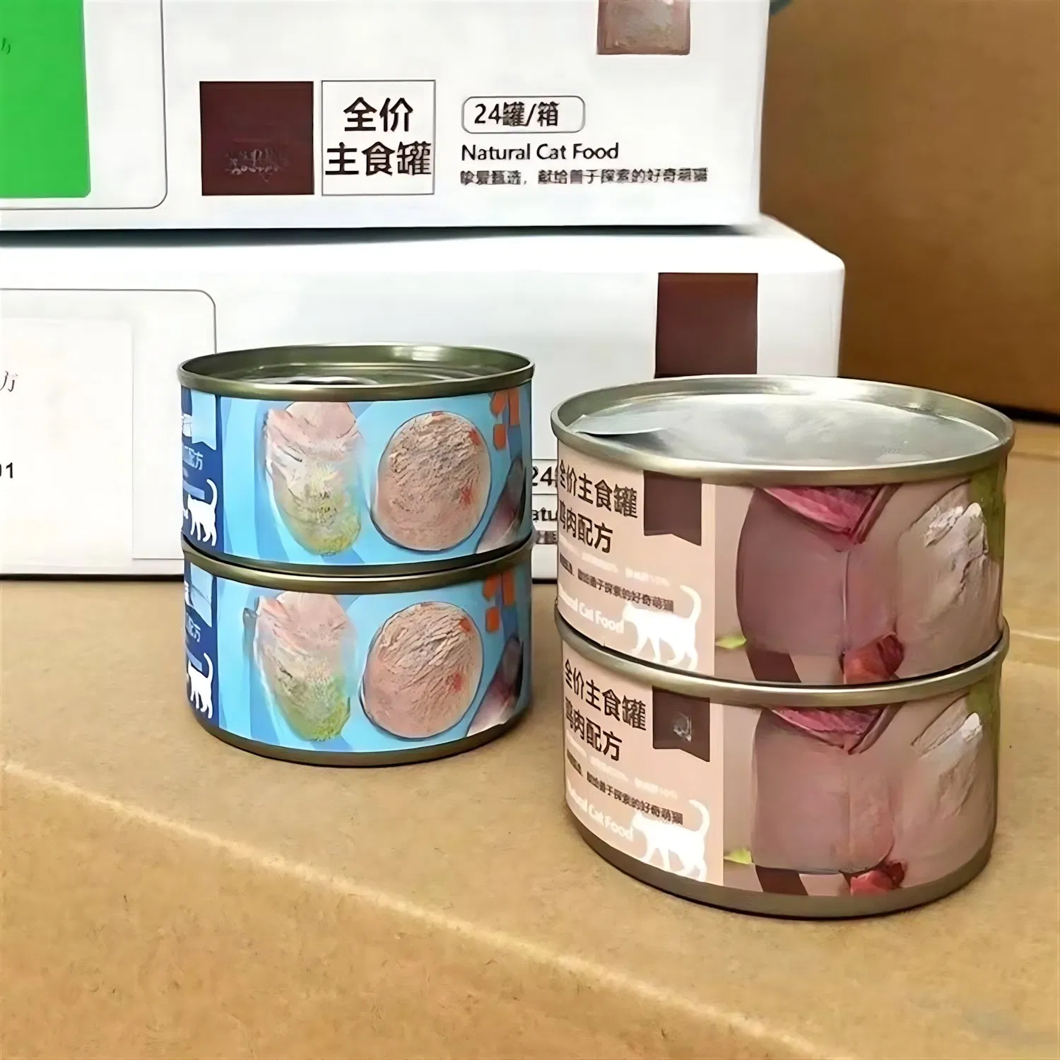 Deluxe Seafood Selection with Salmon and Trout in Natural Juice for Indoor Cats Weight Management