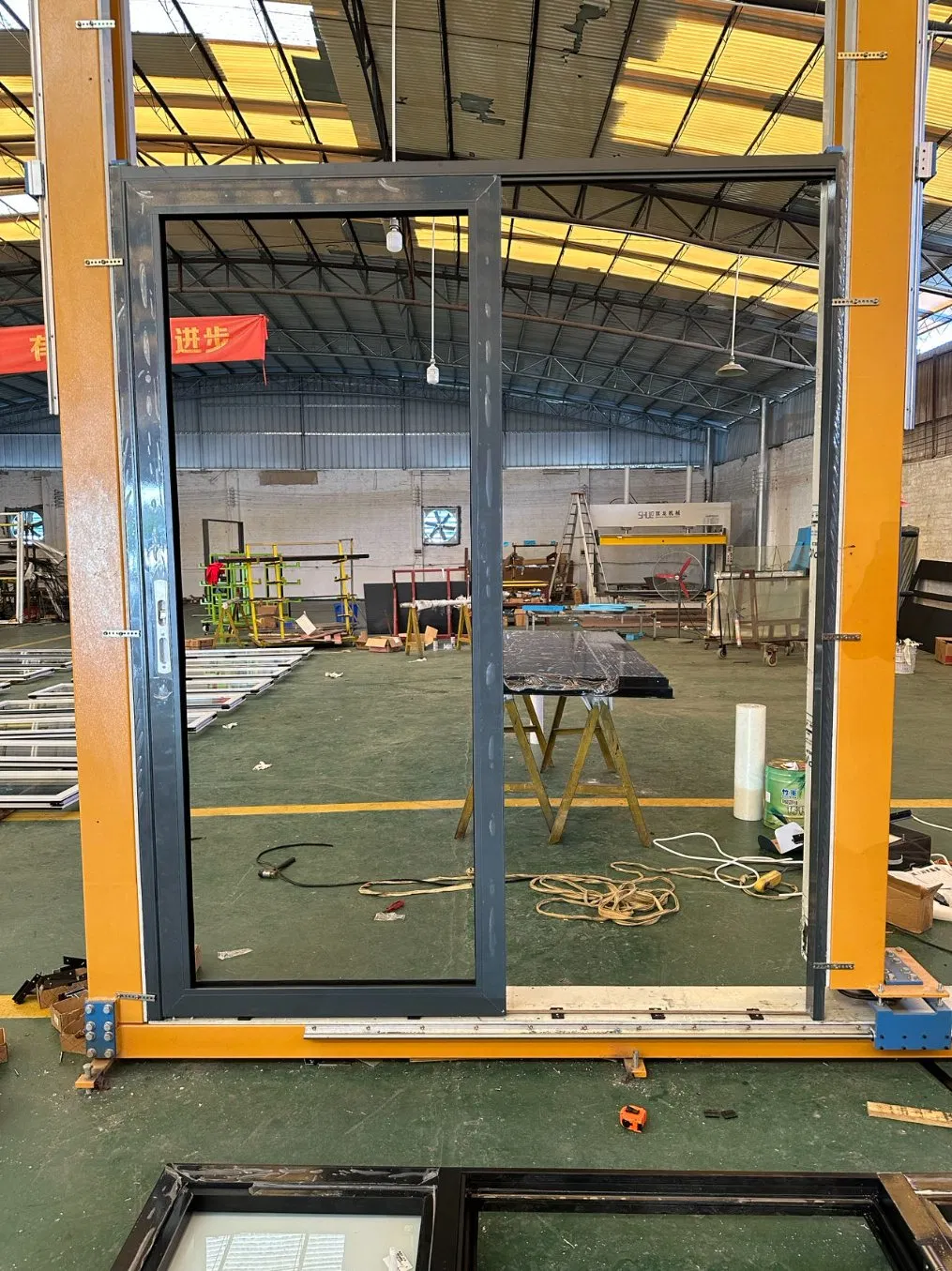 Sinogar Ls80 Lift and Slide Door with 2 Tracks