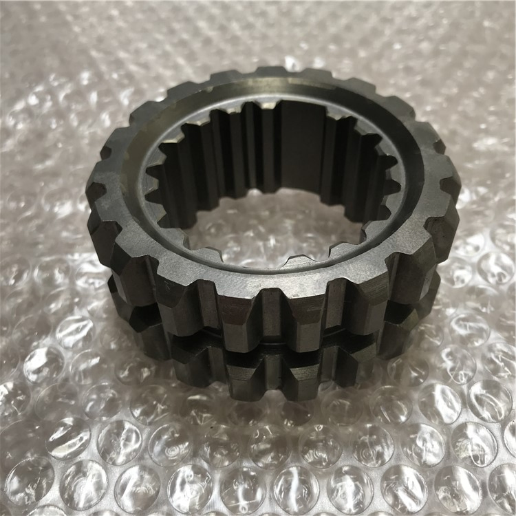 Sinotruk HOWO Spare Parts Spindle Slide Sleeve Wg2210040210