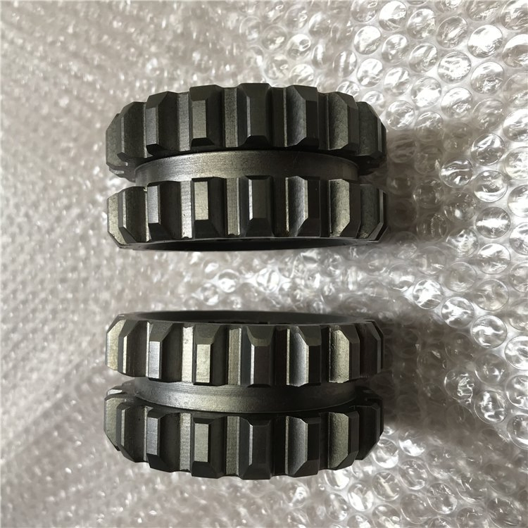 Sinotruk HOWO Spare Parts Spindle Slide Sleeve Wg2210040210