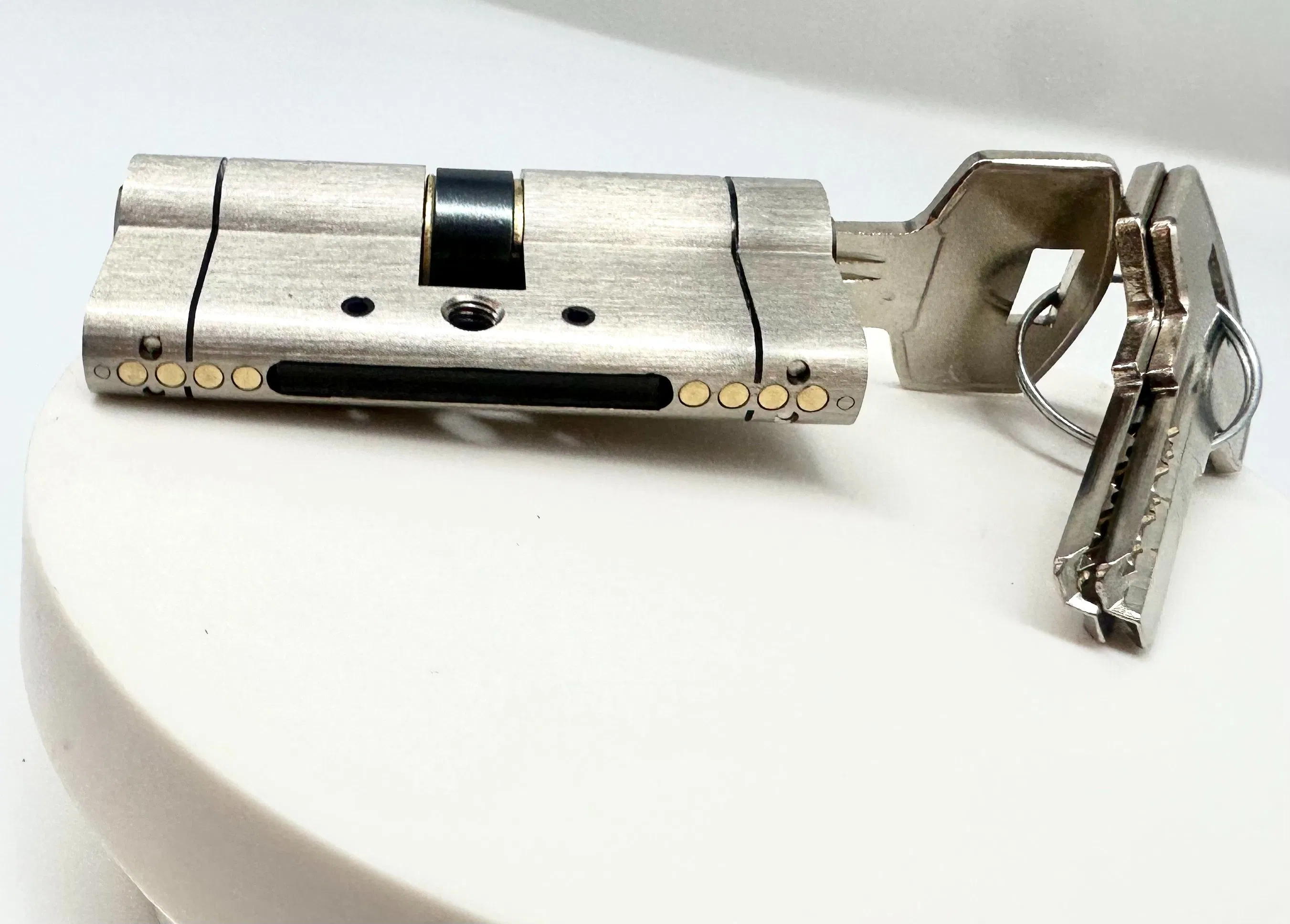 High Security Multi-Functional Computer Key Door Lock Cylinder