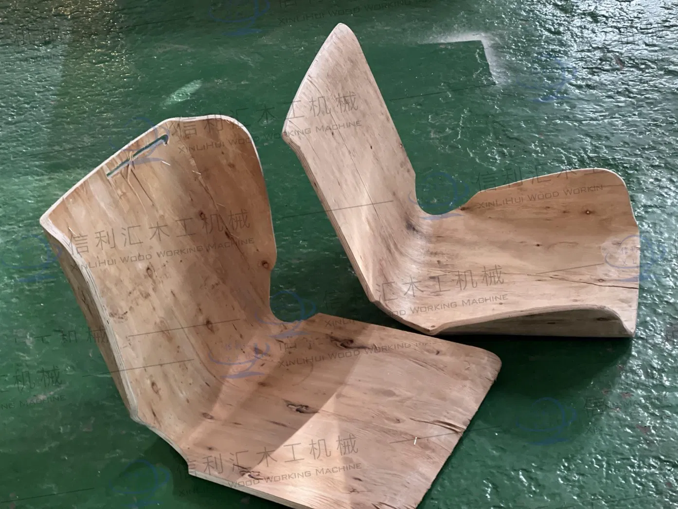 Rotating Spindle 3D Woodworking Furniture Making CNC Routing Engraving Machine for Wood MDF Yacht Boat Car Shoes Aluminum Molding Making Bending Die