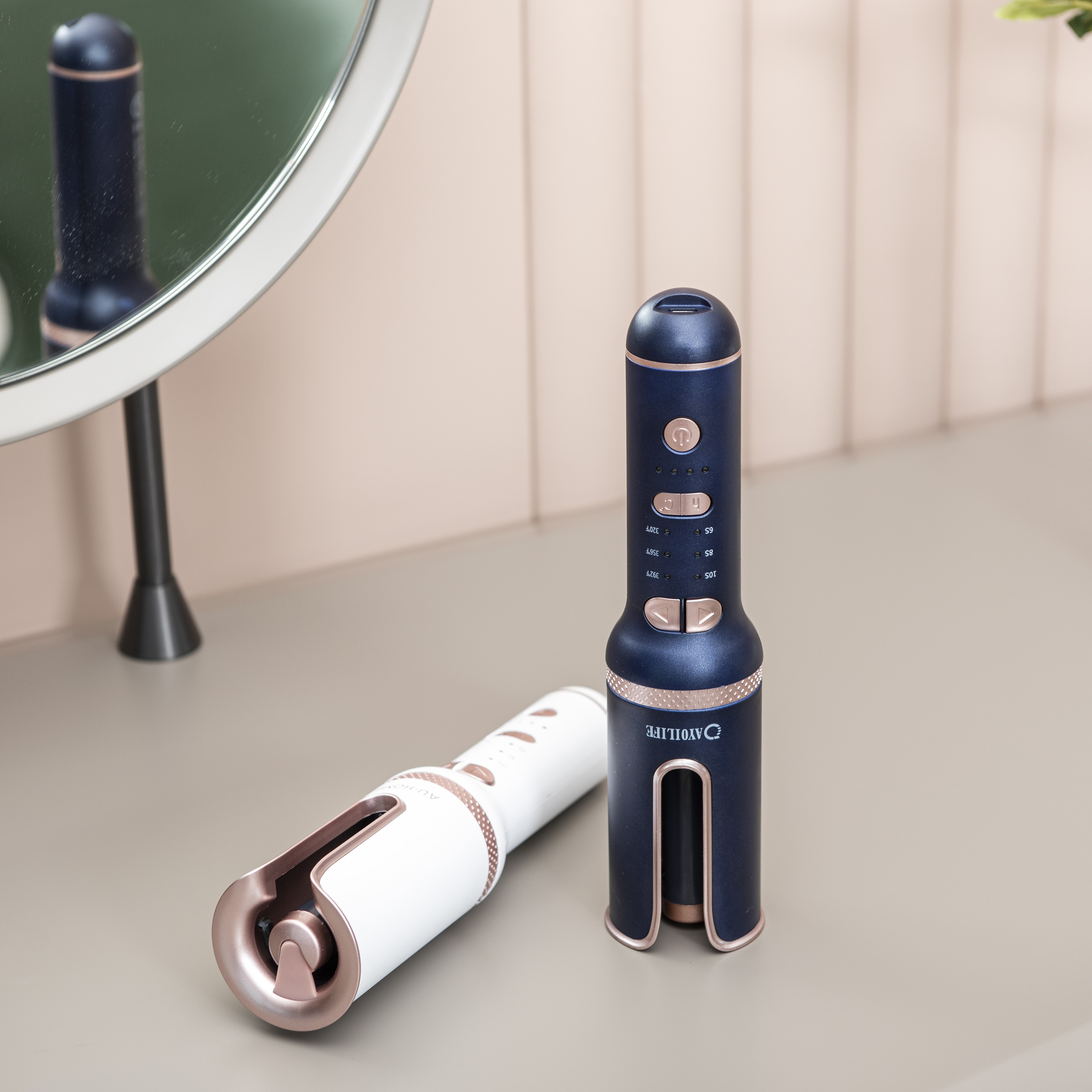 Hair Curler Display 4