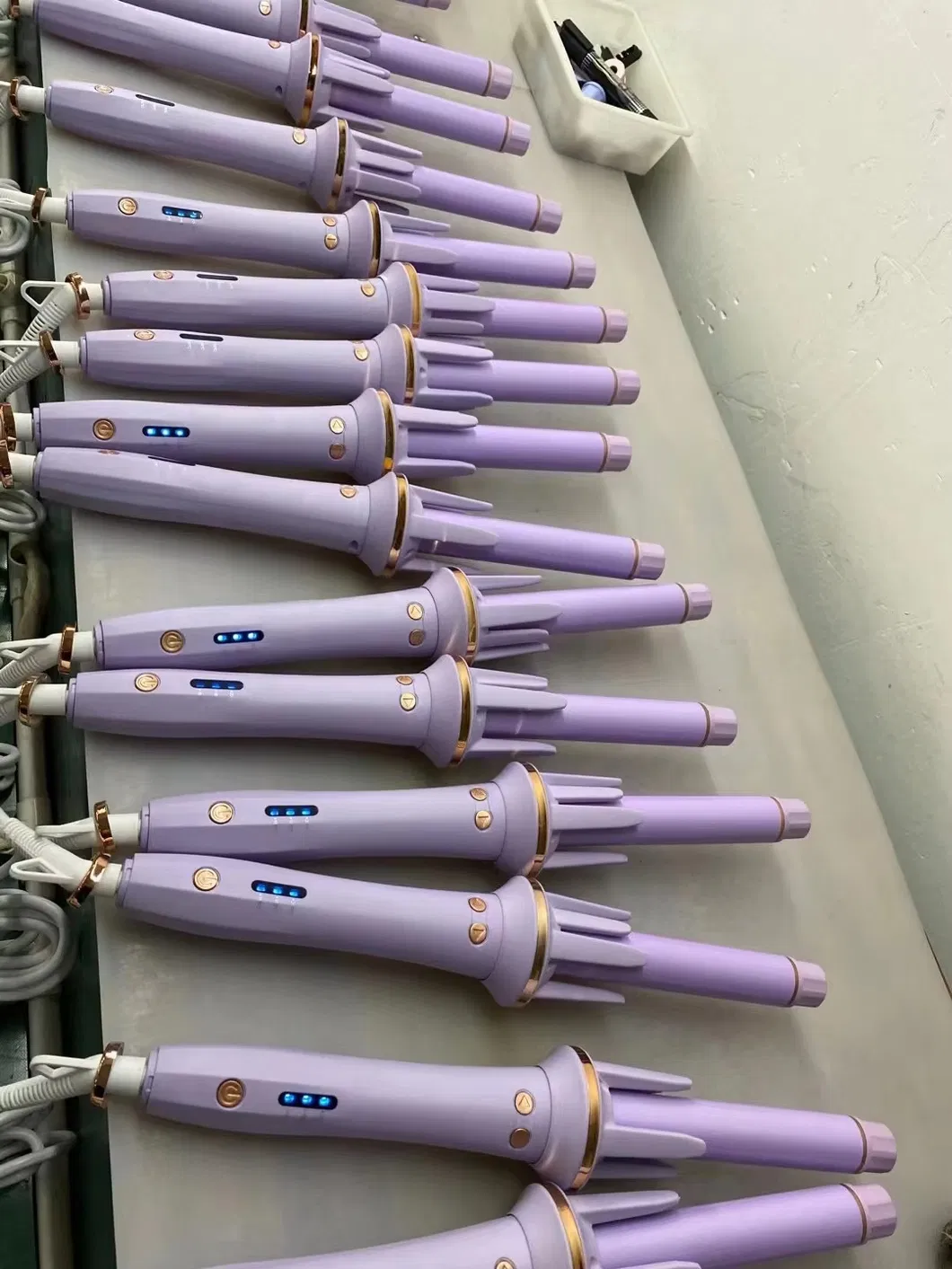 Automatic Hair Curler Styling Guide
