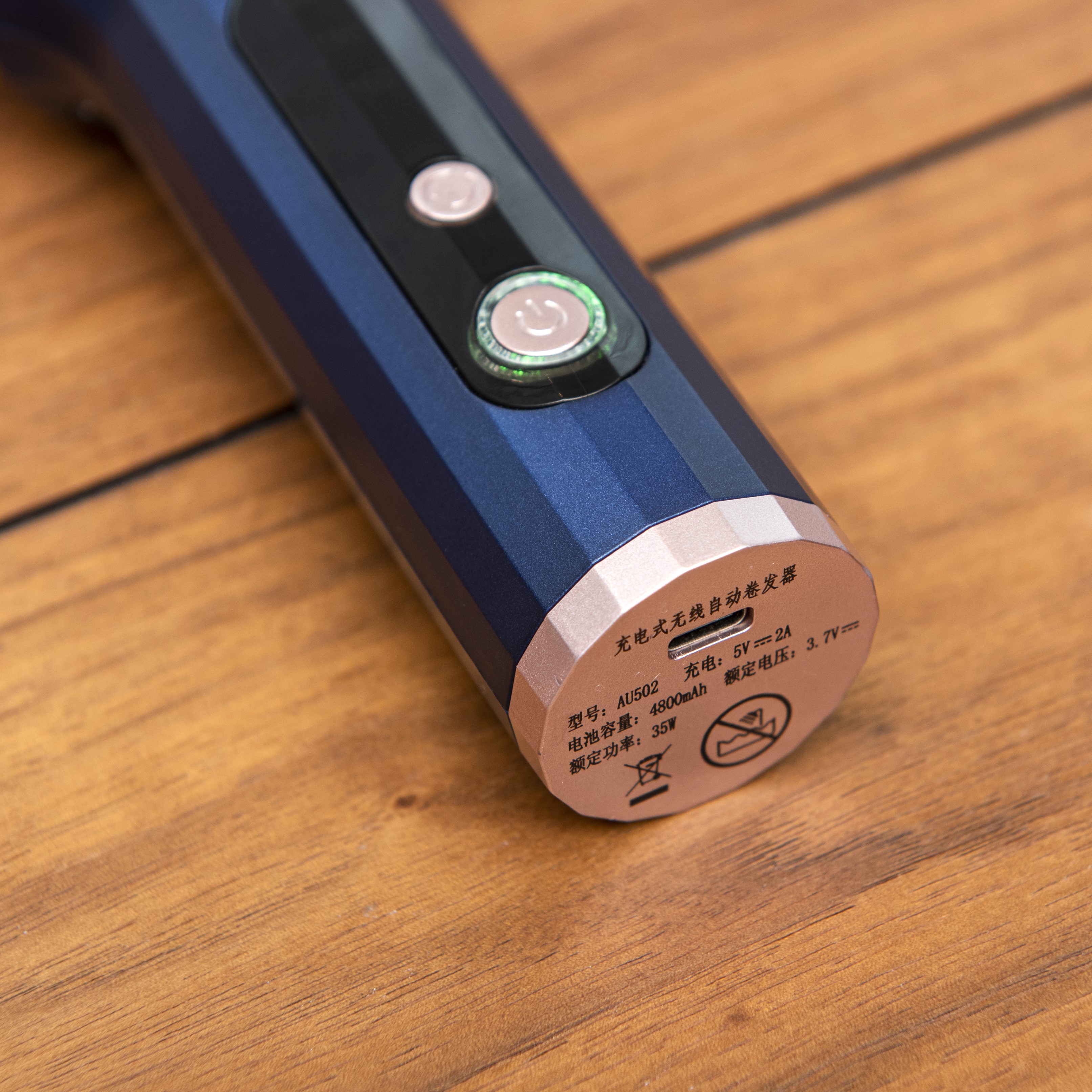 Wireless Automatic Hair Curler Detail 6