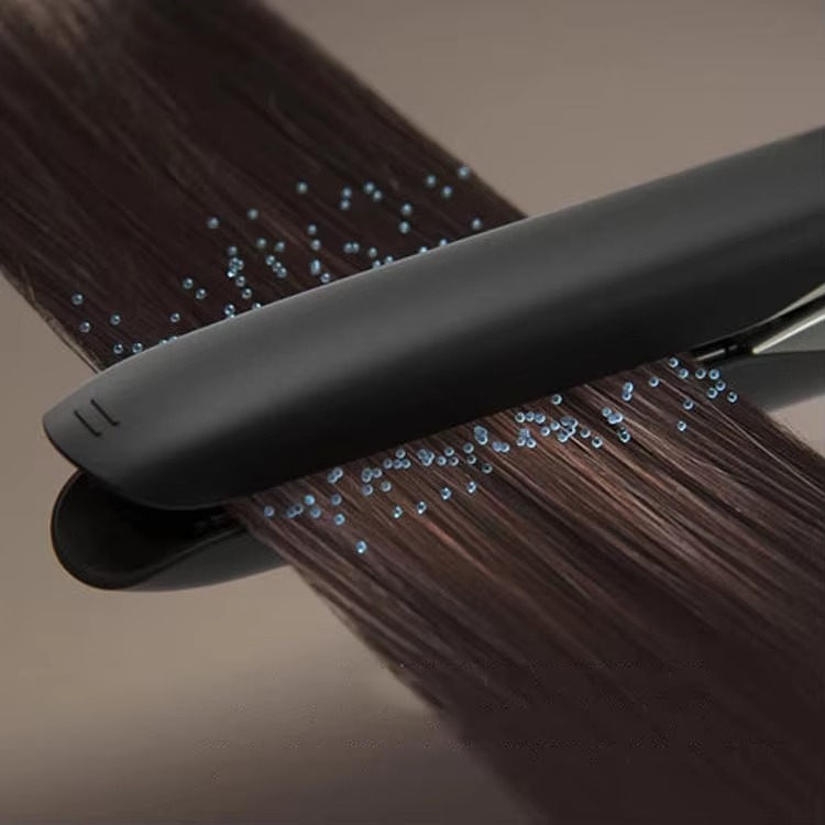 Professional Ceramic Hair Curler with LCD Display - Precise Temperature Control Styler for Salon