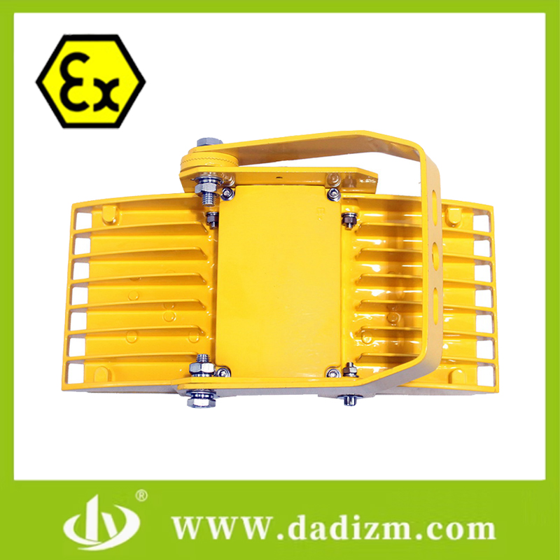 50W Lámpara de inundación LED de emergencia a prueba de explosiones de alta potencia para áreas peligrosas, IP66 Luz de seguridad industrial Bfc8600A