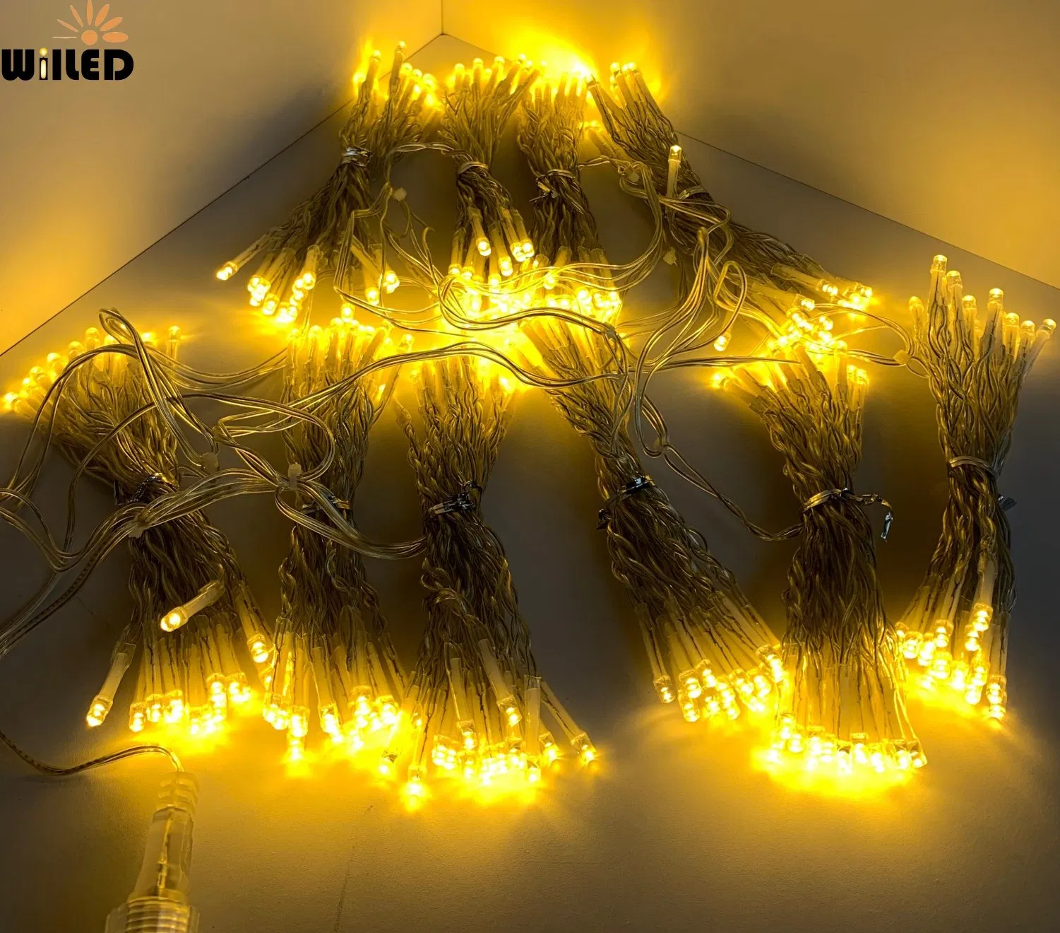 Bombilla LED de alta potencia para interiores y exteriores, lámpara de techo y pared, foco LED de alta calidad a precios de fábrica 2X3m 300 Perlas 30V Iluminación de cortina LED