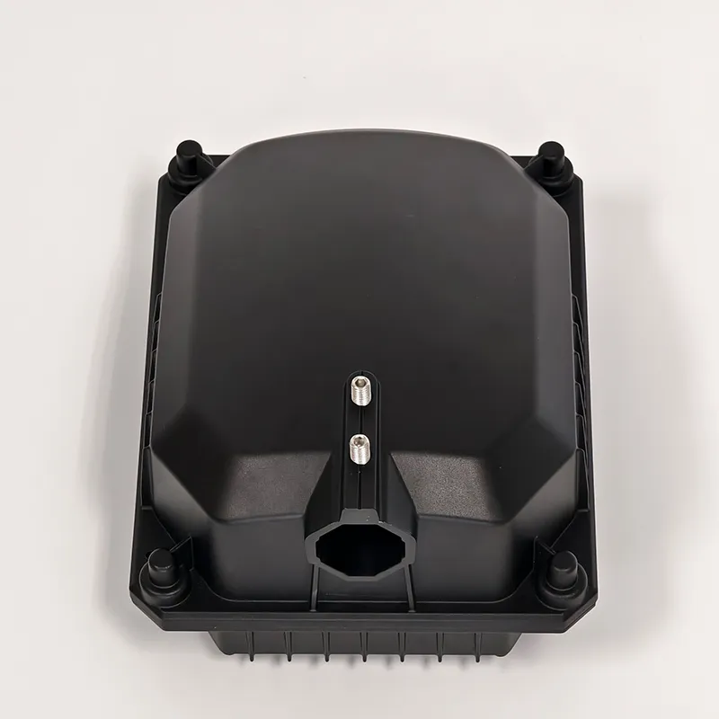 Luz LED resistente a impactos para cintas transportadoras en áreas de maquinaria pesada