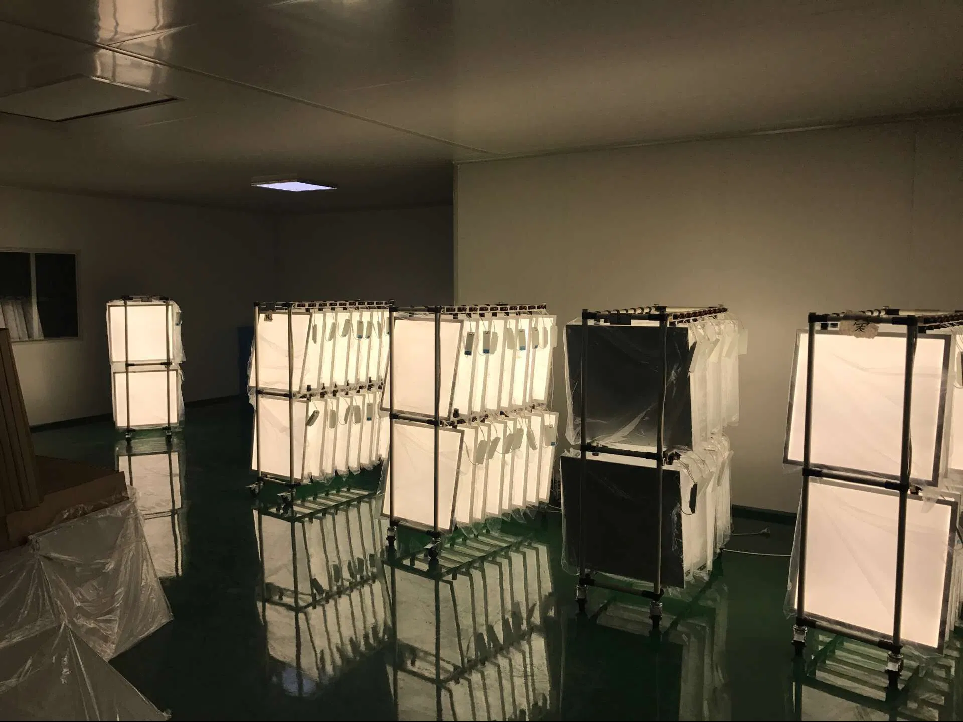 IP65 Impermeable 40W Panel de LED Ultra Delgado 595X595/600X600 Panel de Aluminio para Techo para Hogar Oficina Industrial Baño