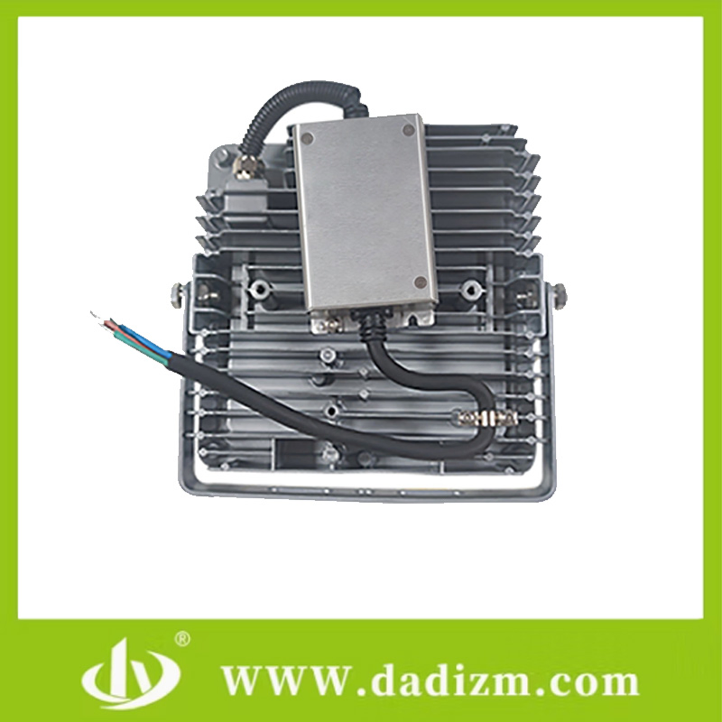 Lámpara LED Tri-Proof de Alta Resistencia, Fixture de Luz de Emergencia para Iluminación de Seguridad, Resistente a la Corrosión para Plataformas Industriales