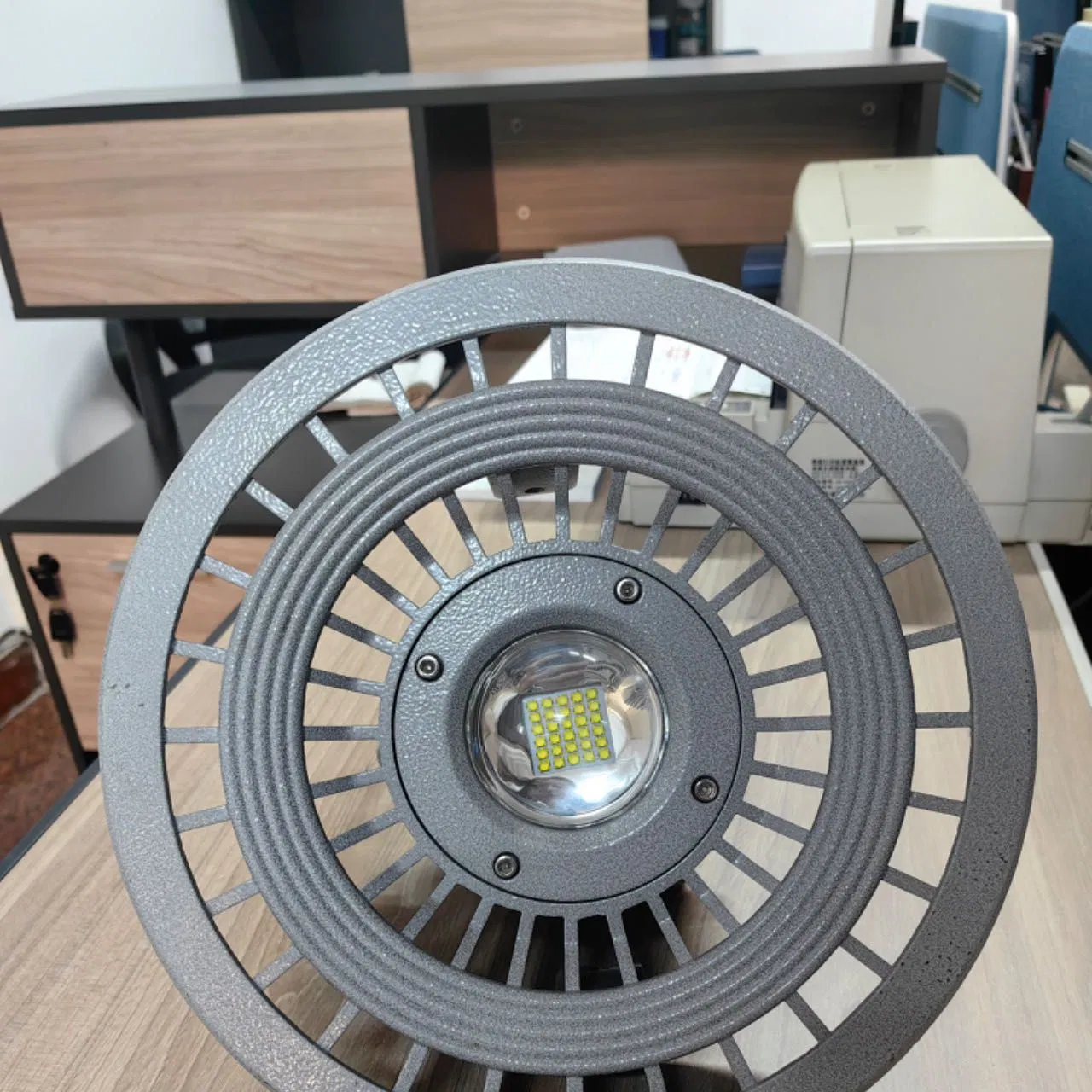 Fabricante chino Atex Techo Alta Potencia Químico Peligroso Gas Área Industrial LED Alta Bahía Canopy Lámpara a Prueba de Explosiones Iluminación Luz