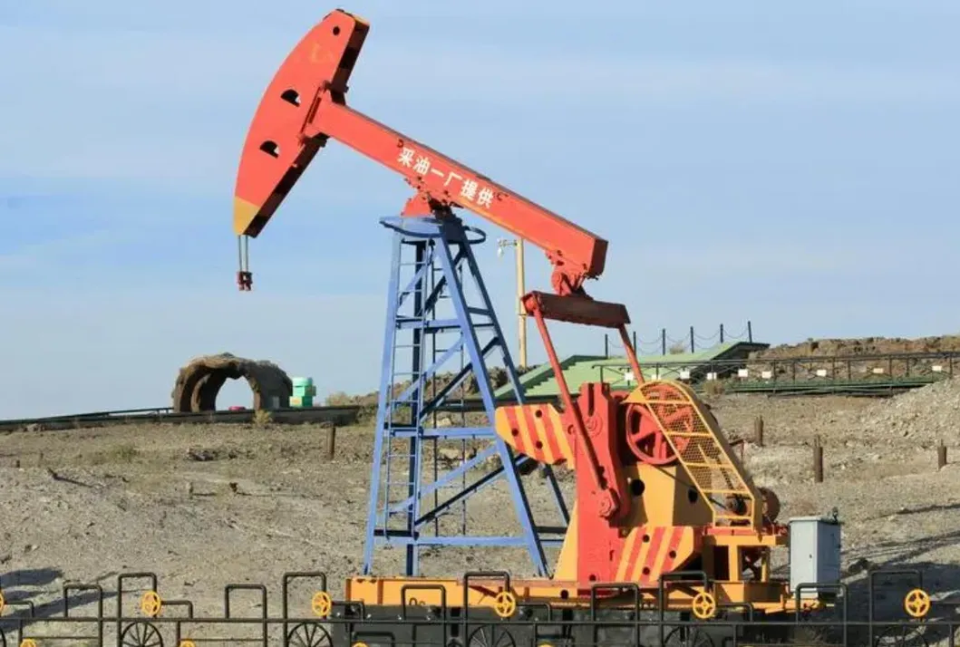 Lámparas de alta bahía industriales a prueba de explosiones LED para la industria del petróleo y gas Iluminación de talleres y fábricas IP66 a prueba de agua