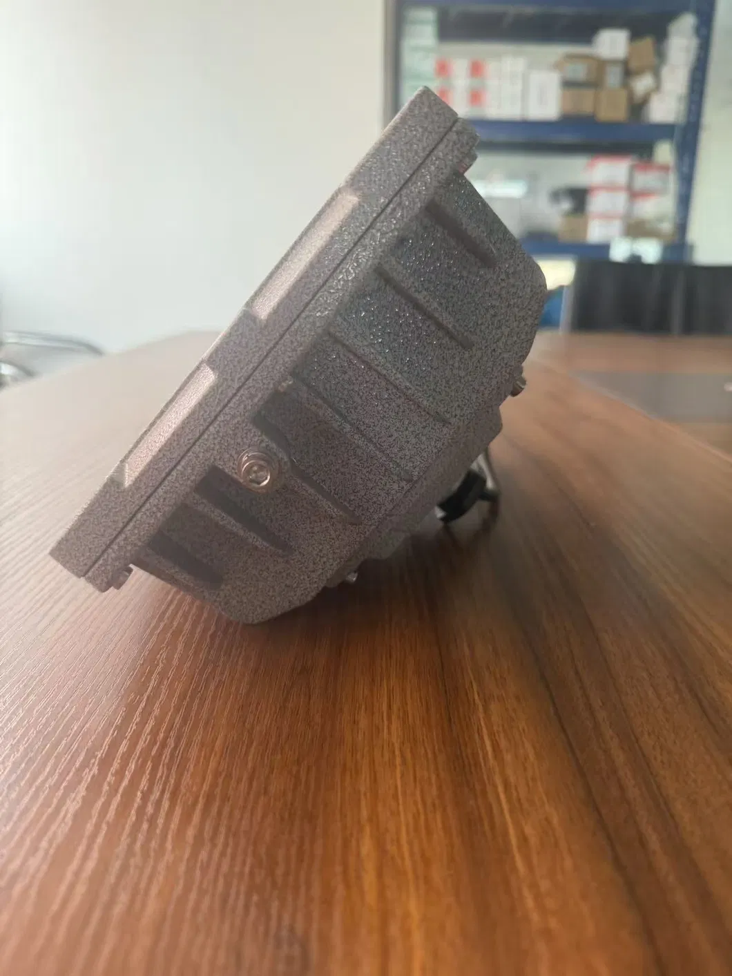 Montaje del Reflector LED