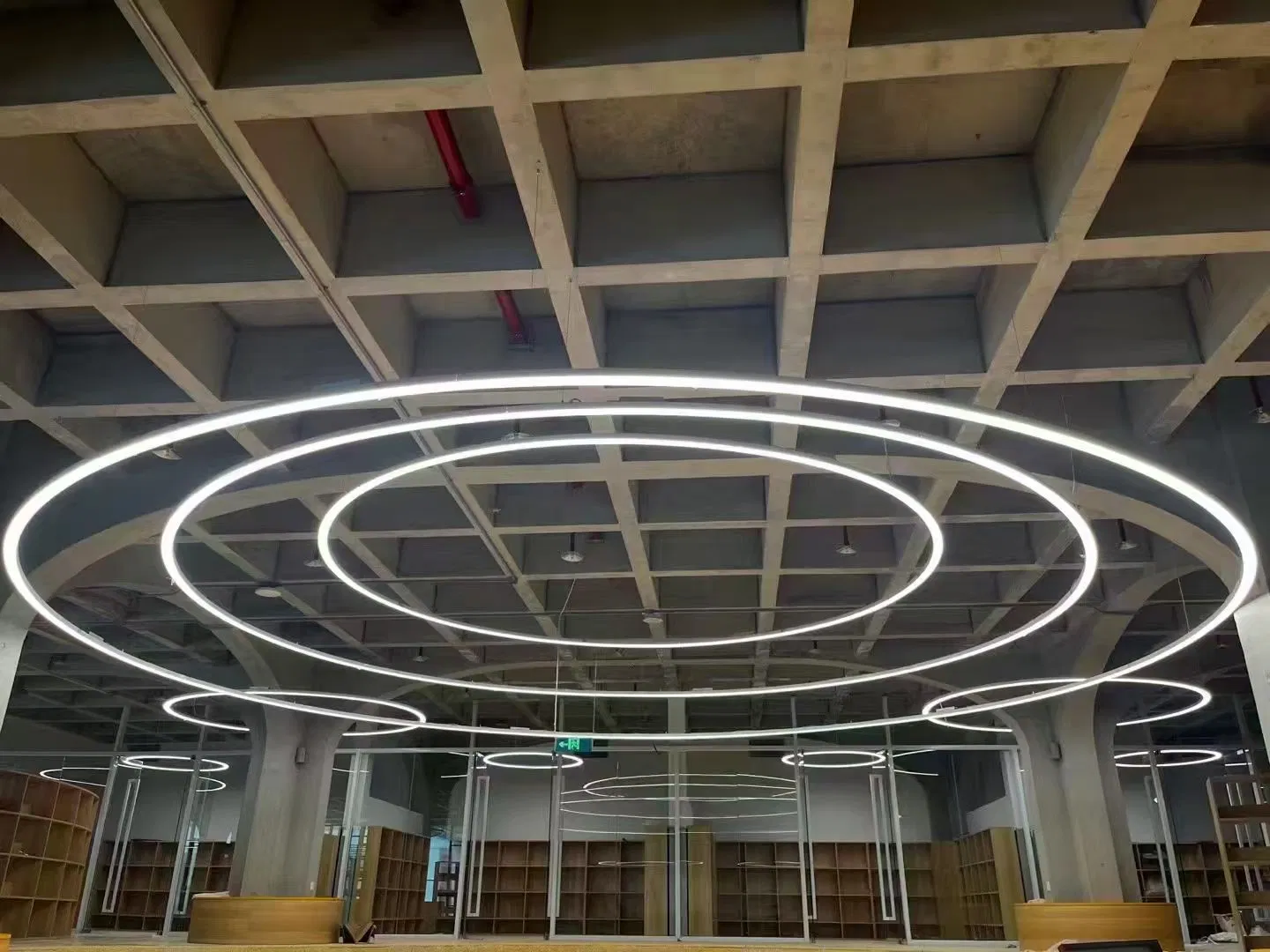 Espacios modernos iluminados