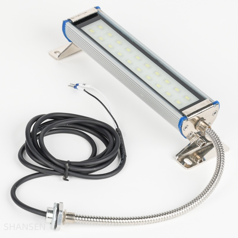 Lámpara de trabajo LED ajustable de alta resistencia para uso en maquinaria
