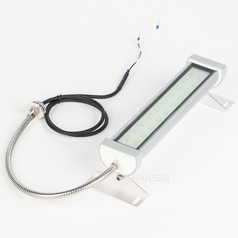 Lámpara de trabajo LED ajustable de alta resistencia para uso en maquinaria