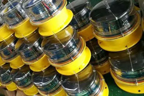 Luz de advertencia solar de intensidad media tipo B L864 LED impermeable para torre de luz de campo de aviación