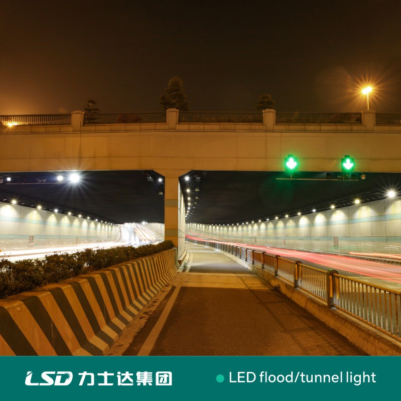 Iluminación industrial a prueba de agua para almacenes, luz LED de alta bahía para la industria y luz de túnel