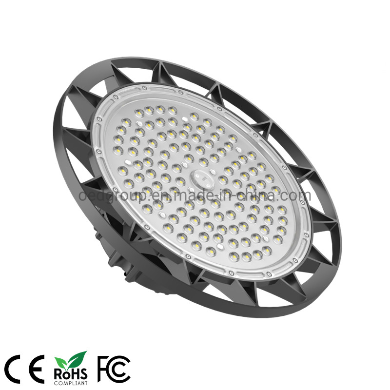 5 Años de garantía 150lm/W Luz LED industrial de China 5000K 5700K 150W IP65 Fijación de luz LED para garaje