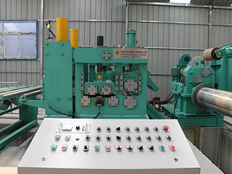 Automatic coil slitting line compared with semi-automatic equipment