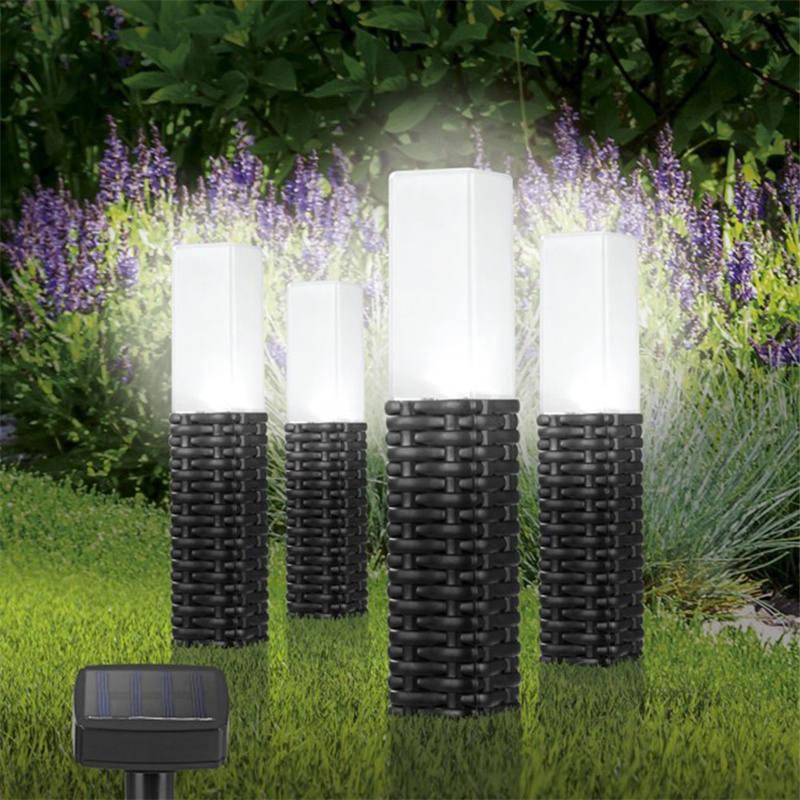 Solar Rattan Light night performance