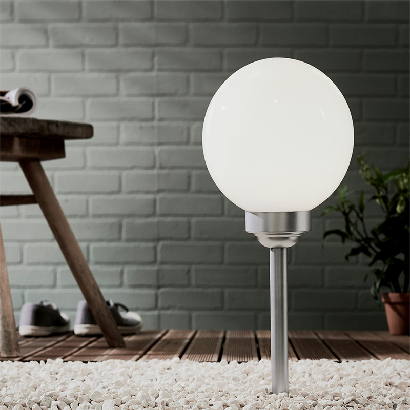 Solar White Ball Light Demo 2