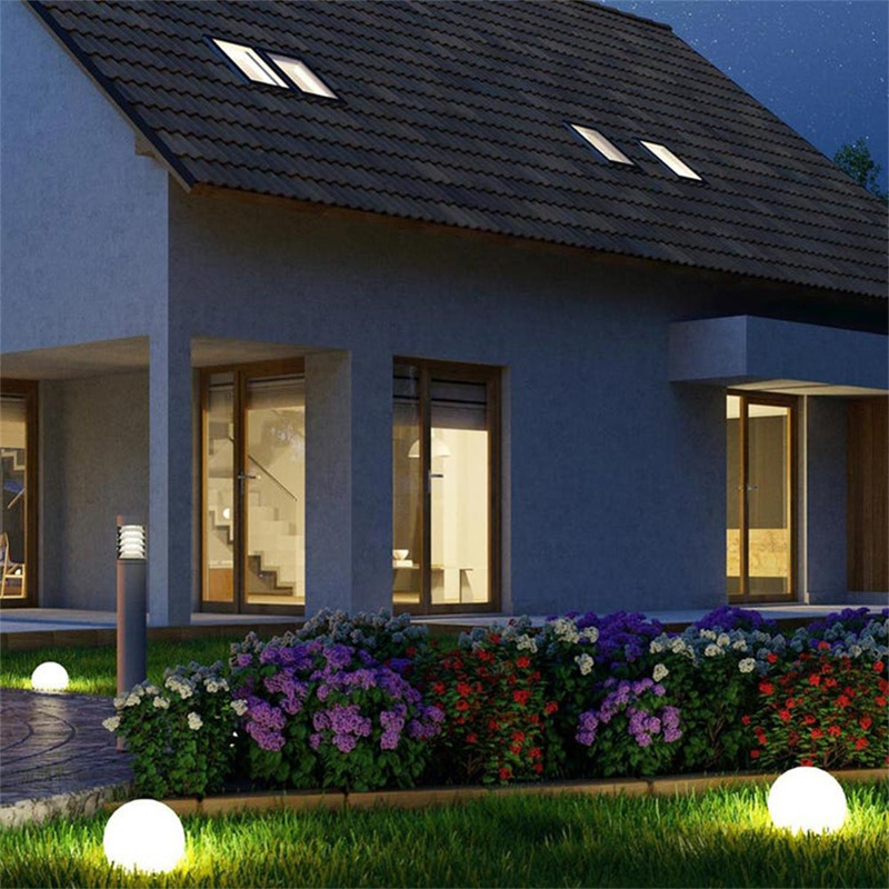 Solar White Ball Light Detail 1
