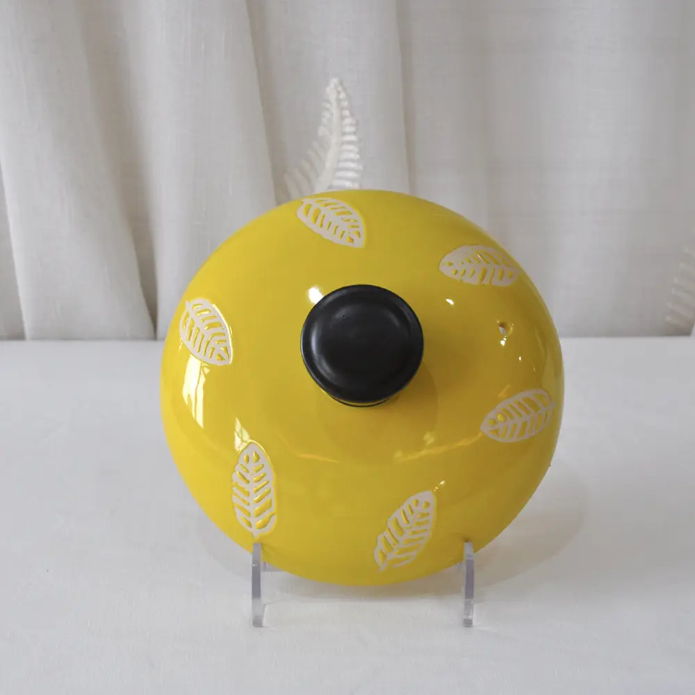 jiashun Black & Yellow Contrast Leaf Pattern Ceramic Casserole Supplier, Exporter
