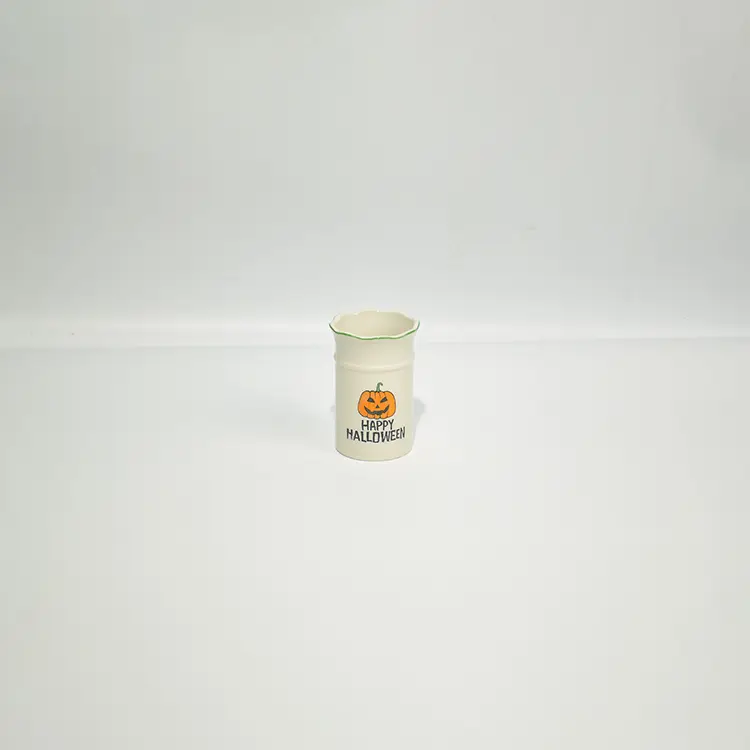 China Harvest Festival White Ceramic 4-Piece Bathroom Set Manufacturer, Supplier
