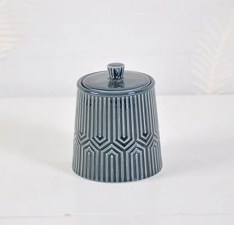 Cheap Artistic Geometric Embossed Navy Blue Ceramic Bathroom Accessory Set Exporter, Exporters