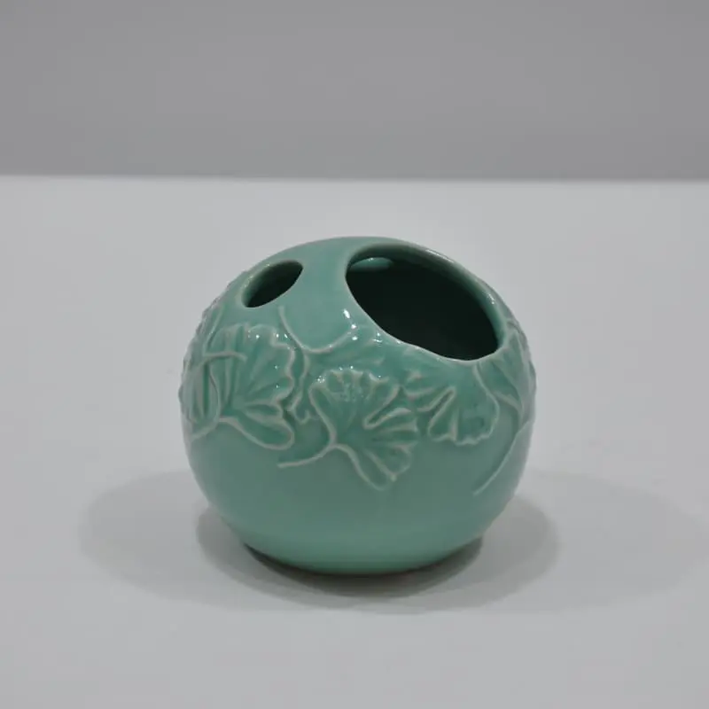 jiashun Ginkgo leaf relief bathroom four piece set Manufacturer, Manufacturers