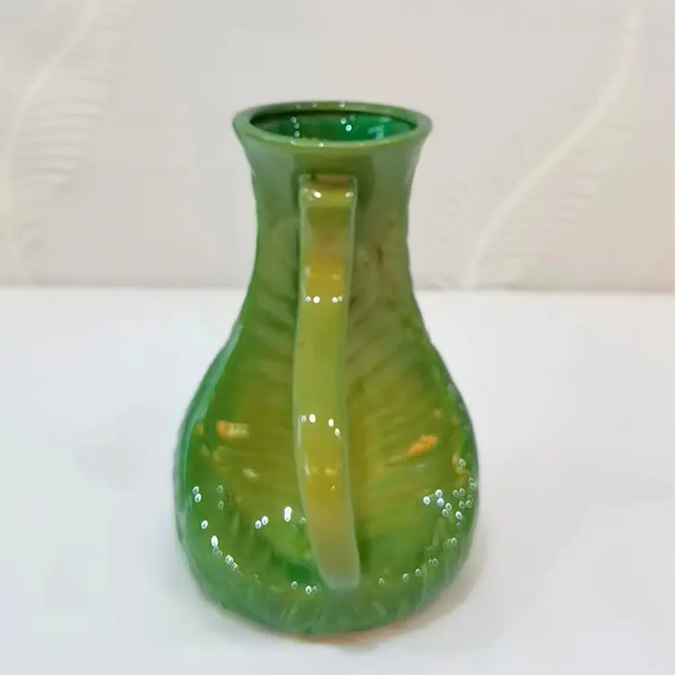 Custom Single - Handle Leaf - Embossed Gradient Green Ceramic Vase Exporters, Companies