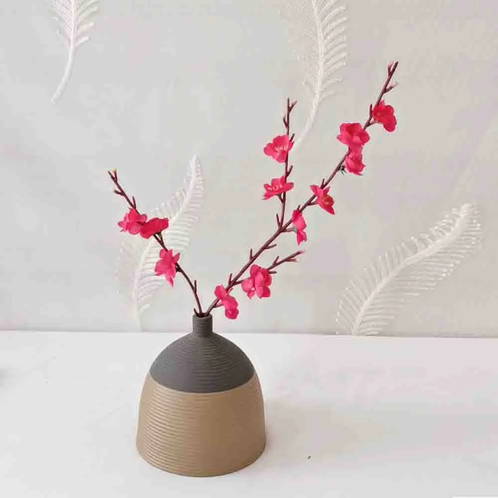 Custom Brown Beige & Gray Two-Tone Vertical Striped Dome-Shaped Vase Exporter, Product