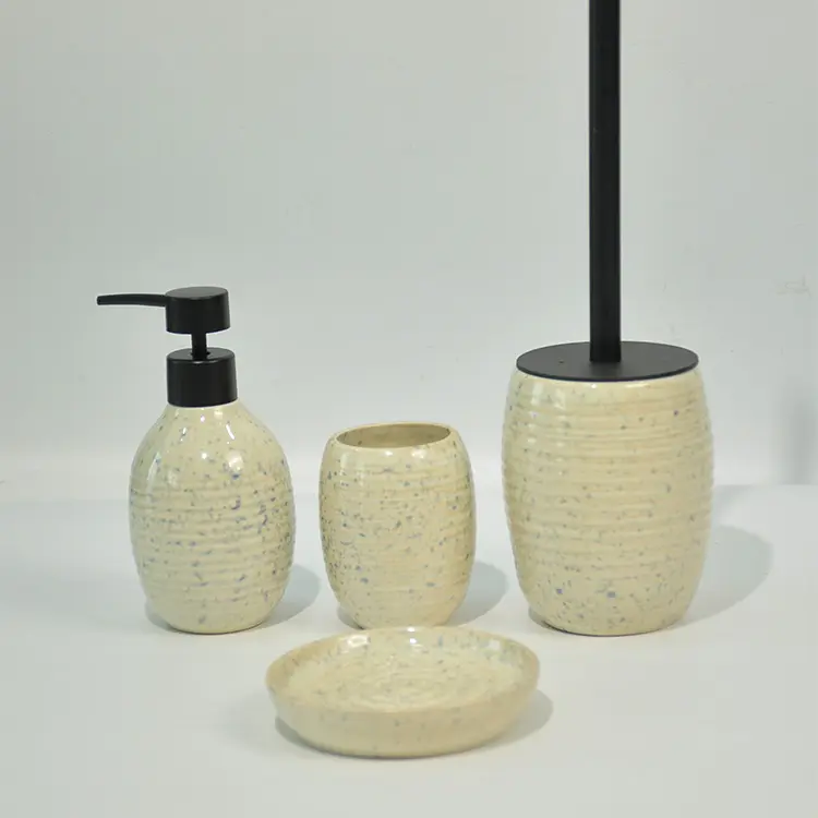 Vintage Bathroom Set Overview