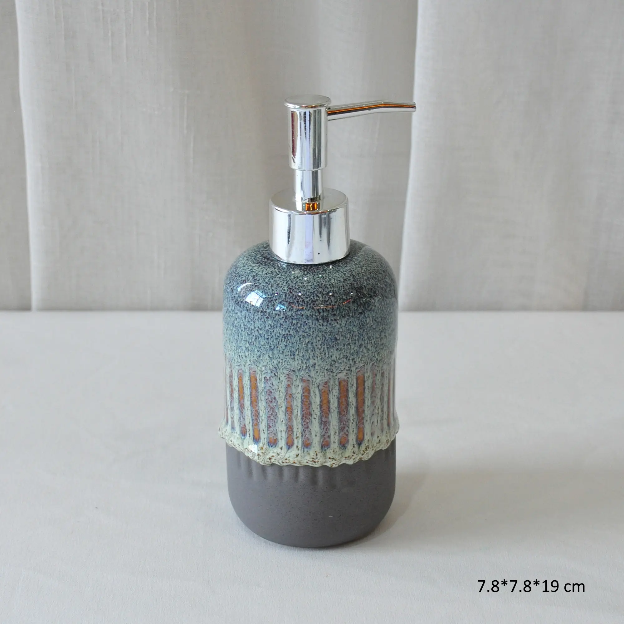 Buy Wabi-Sabi Kiln-Change Gradient Vertical Striped Stoneware Bathroom Set Manufacturers, Exporter