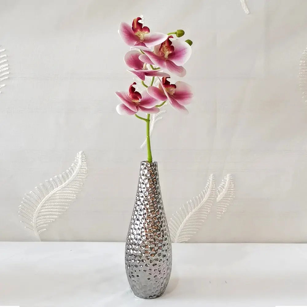 Cheap Luxury Titanium-Plated Hammered Ceramic Vase Supplier, Company
