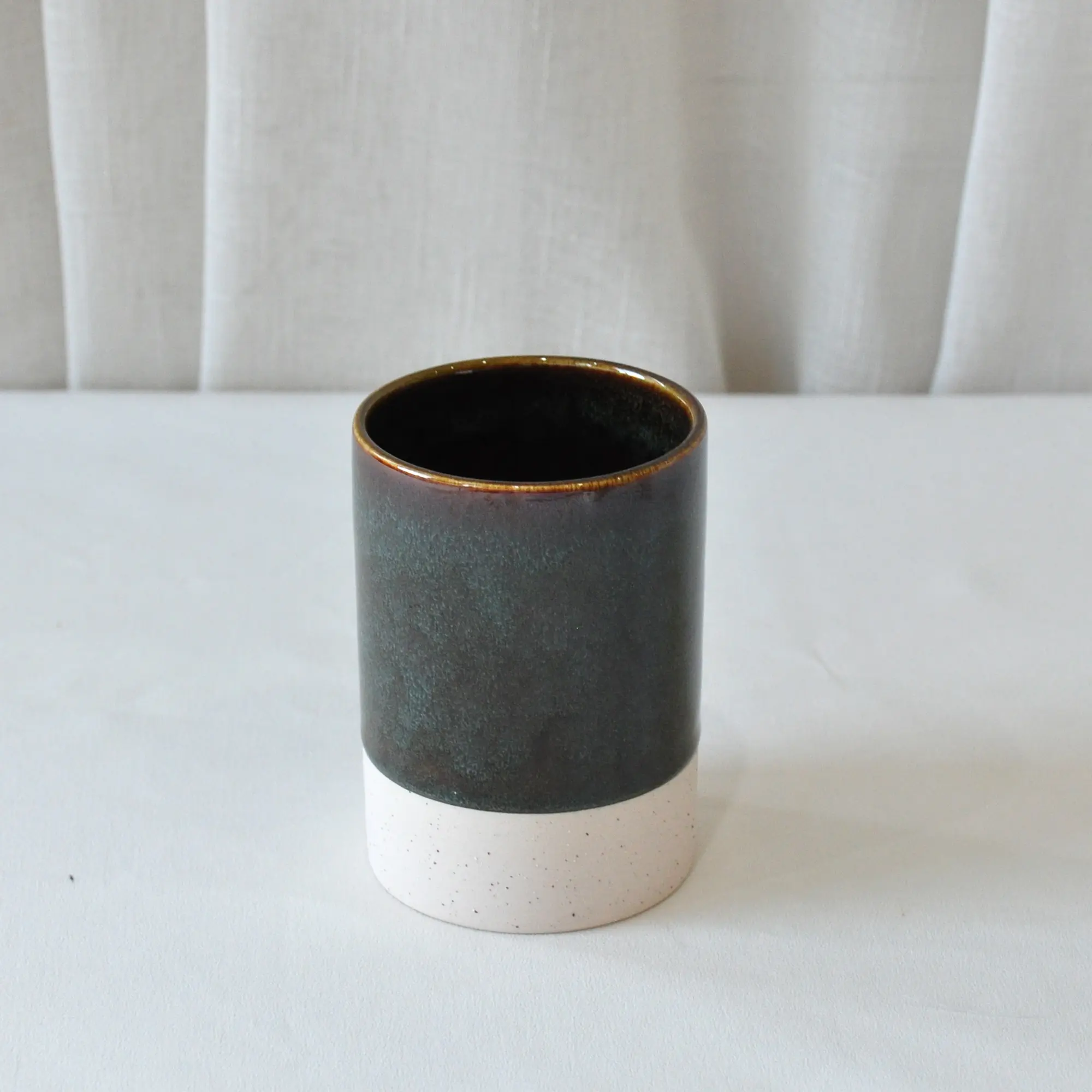 jiashun Modern Deep Green & Beige Glazed Stoneware Bathroom Accessory Set Exporter, Companies