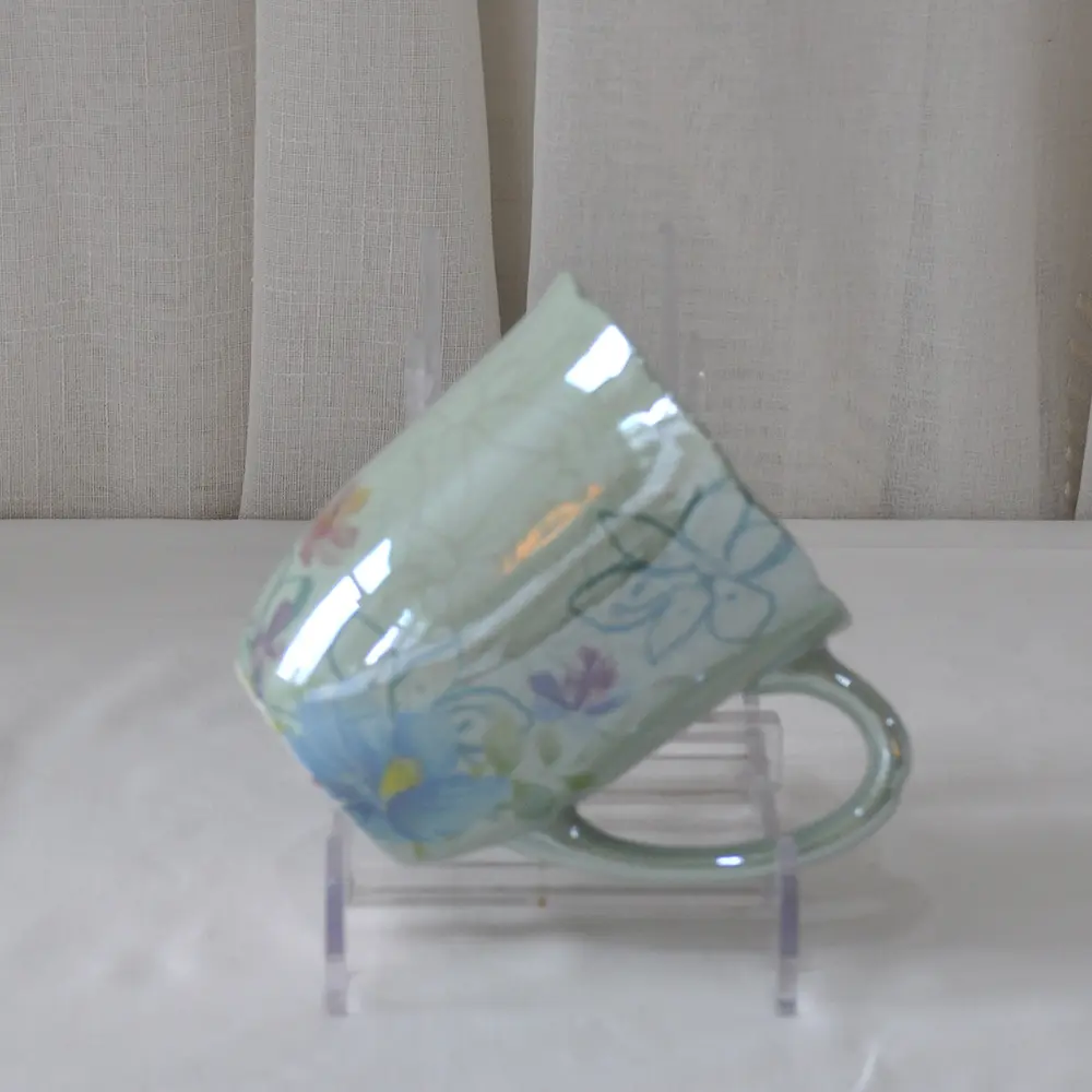 jiashun Fresh Hand-Painted Floral Light Green Petal-Edge Ceramic Mug Manufacturers, Companies