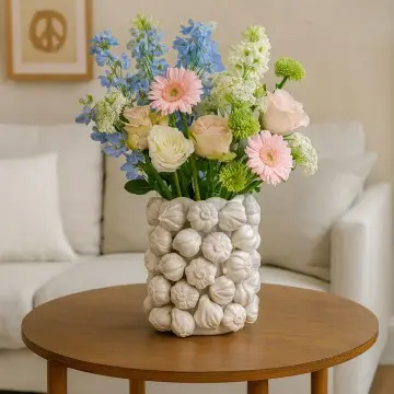 Creative Realistic Garlic-Shaped Ceramic Vase Nordic Style Home Tabletop