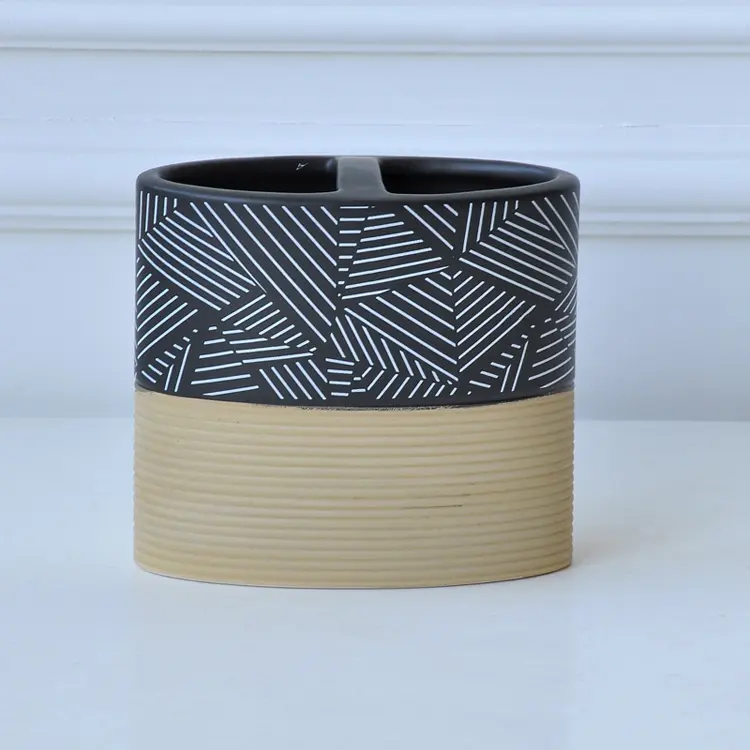Discount Modern Geometric Two - Tone Ceramic Bathroom Accessory Set Exporter, Company