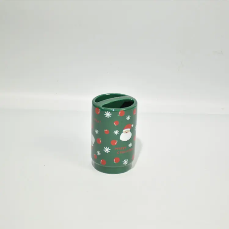 China Christmas Green Base Santa & Snowflake Ceramic Bathroom 5-Piece Set Suppliers, Factory
